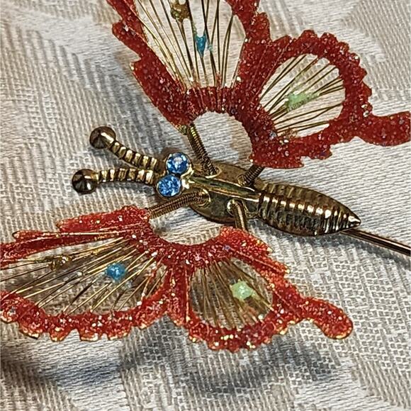 Vintage 60's Red Gold Butterfly Pin - Picture 4 of 7